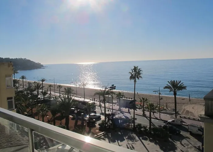 Metropol Hotel 4*