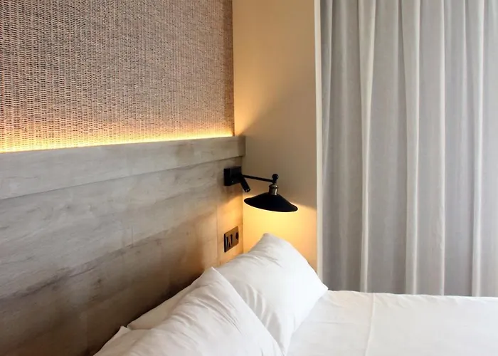 Metropol Hotel 4*