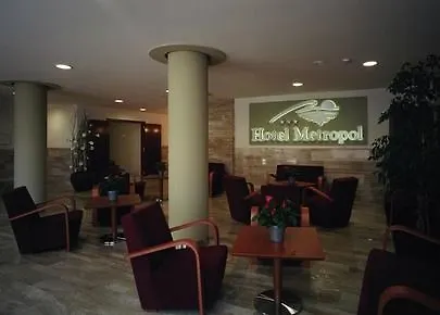 فندق Metropol