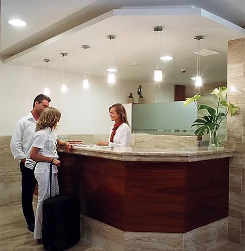 Metropol Hotel 4*