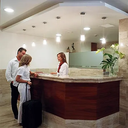 Metropol Hotel 4*