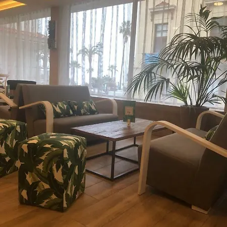 Metropol Hotel 4*