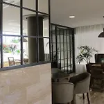 Metropol 4* يوريت دي مار