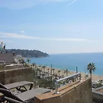 فندق Metropol يوريت دي مار