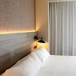 Metropol فندق 4*