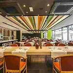 Metropol فندق يوريت دي مار